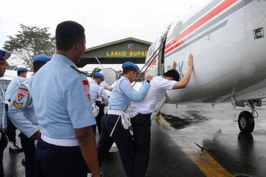 Aksi TNI AU tangkap pilot Singapura yang langgar wilayah RI