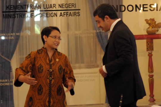 Bertemu Menlu UEA, Menteri Retno bicarakan kerjasama bilateral