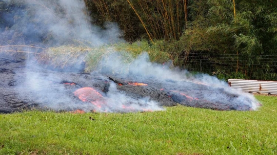 Dahsyatnya aliran lava Gunung Kilauea ancam kehidupan di Hawaii