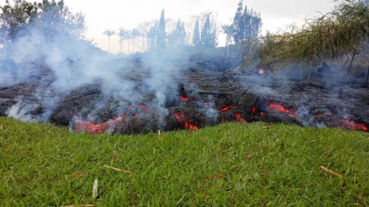 Dahsyatnya aliran lava Gunung Kilauea ancam kehidupan di Hawaii