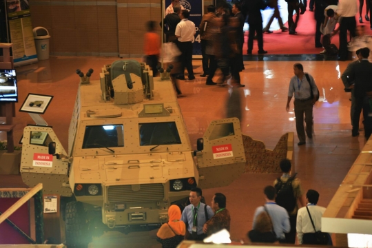 Melihat berbagai alutsista canggih di Indo Defence Expo 2014