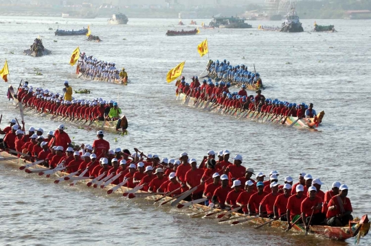 Kamboja kembali gelar festival yang pernah tewaskan 350 orang