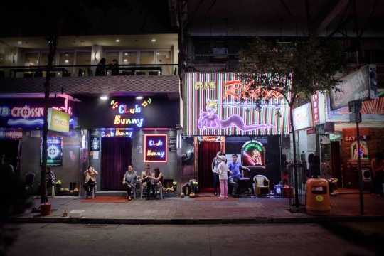 Mengintip kehidupan malam di Wan Chai Hong Kong