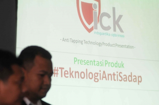 Kecanggihan aplikasi antisadap karya anak bangsa di Indo Defence