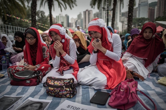 Doa bersama TKI di Hong Kong untuk dua WNI yang tewas dimutilasi