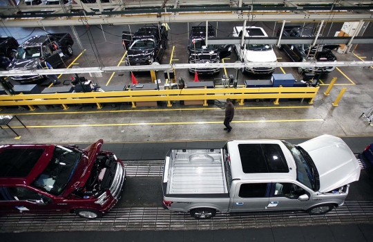 Mengintip perakitan All-New Ford F-150 berkerangka alumunium