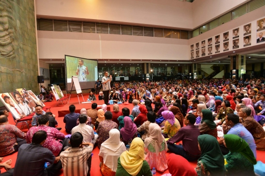 Anies Baswedan gelar dialog bersama 3.000 pegawai Kemendikdasmen