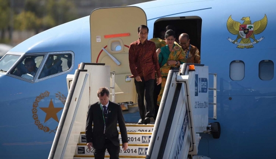 Kenakan batik, Presiden Jokowi hadiri KTT G20 di Australia