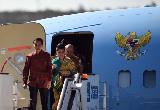 Kenakan batik, Presiden Jokowi hadiri KTT G20 di Australia