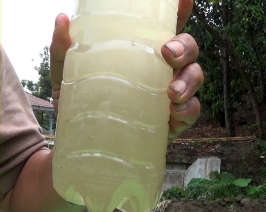 Terkontaminasi material Kelud, warga terpaksa minum air belerang