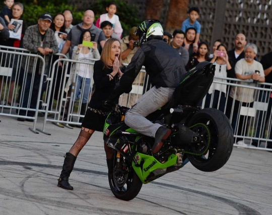 Freestyle memukau di Progressive International Motorcycle Show