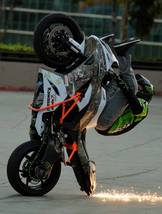 Freestyle memukau di Progressive International Motorcycle Show
