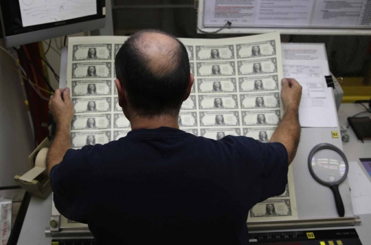 Mengintip proses pembuatan dolar AS di Washington