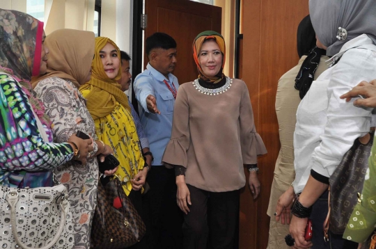 Wali Kota Palembang dan istri bersama-sama jalani sidang perdana