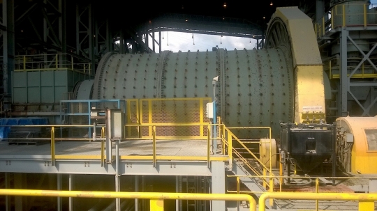 Menengok tambang batu hijau yang dikelola Newmont