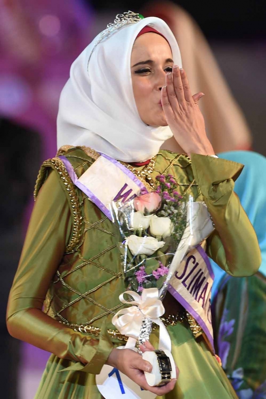 Ahli komputer asal Tunisia raih Miss World Muslimah 2014