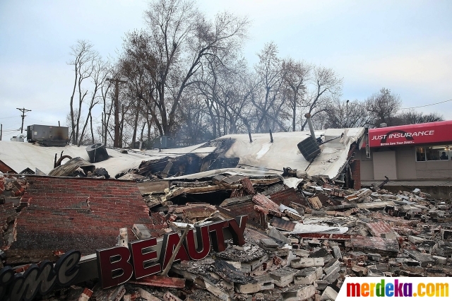 Foto Kemurkaan Warga As Usai Mendengar Pembunuh Remaja 18 Tahun Bebas Merdeka Com