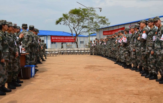 Kepedulian tentara wanita China tangani korban Ebola di Liberia