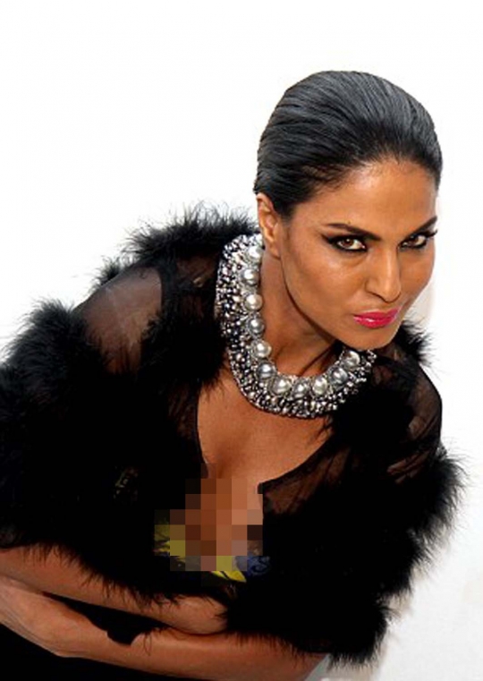 Veena Malik, aktris seksi Pakistan penghina Nabi Muhammad SAW