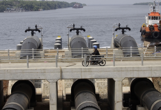 Tujuh mesin pompa air Waduk Pluit siap antisipasi banjir