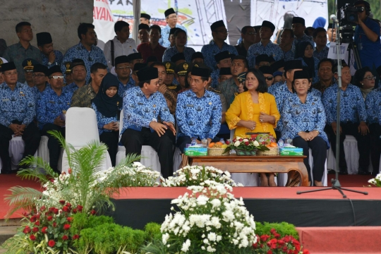 Jokowi pimpin upacara HUT Korpri ke-43 di Monas