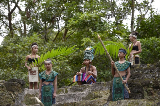 Menelusuri jejak Suku Maya di reruntuhan Candi Topeng