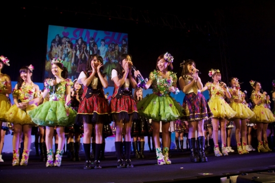 Melihat JKT48 Papan Penanda Isi Hati Handshake Festival