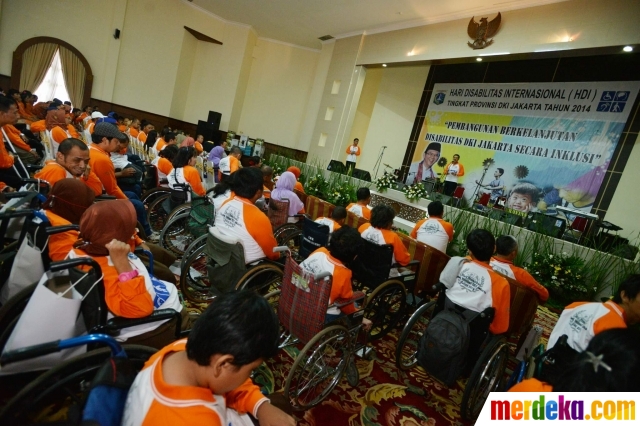 Foto : Ribuan penyandang cacat peringati Hari Disabilitas 