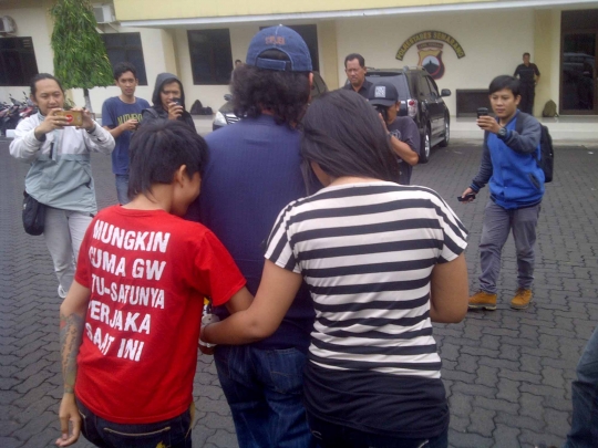 Ini pasangan lesbi di Semarang yang terlibat komplotan curanmor