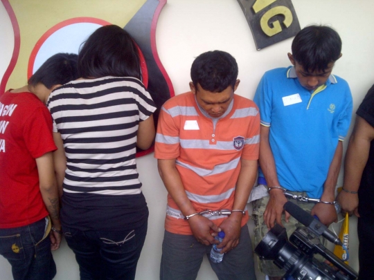 Ini pasangan lesbi di Semarang yang terlibat komplotan curanmor