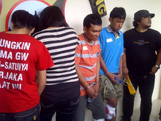 Ini pasangan lesbi di Semarang yang terlibat komplotan curanmor