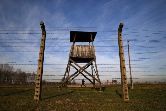 Menelusuri jejak kekejaman Nazi di kamp Auschwitz Birkenau