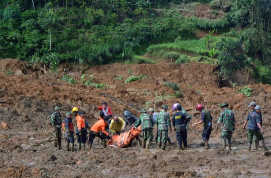 Kondisi terkini dan proses pencarian korban longsor Banjarnegara