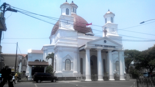 Pesona gereja blenduk di kota tua, Semarang