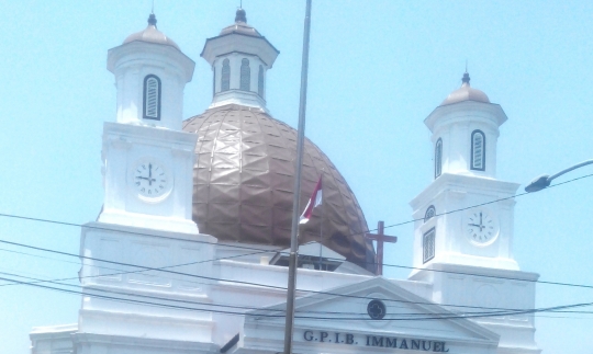 Pesona gereja blenduk di kota tua, Semarang