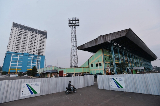 Imbas proyek MRT, Stadion Lebak Bulus ditutup