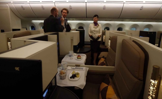 Mengintip kemewahan fasilitas Etihad Airways A380 Superjumbo