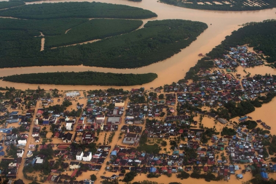 Pandangan udara banjir Malaysia, Kota Bharu jadi lautan