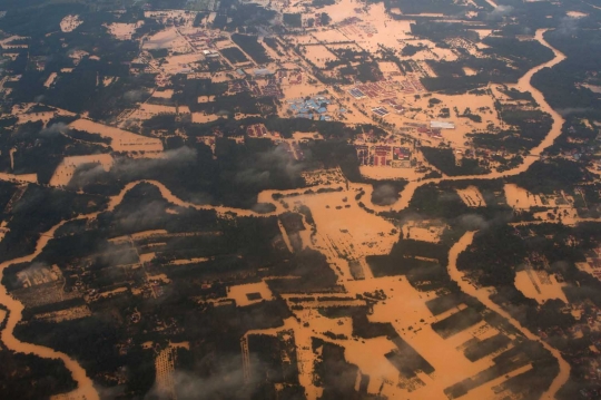 Pandangan udara banjir Malaysia, Kota Bharu jadi lautan