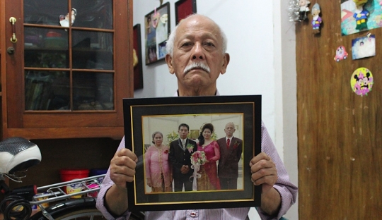 Foto keluarga Bobby & Nanang penumpang AirAsia asal Malang