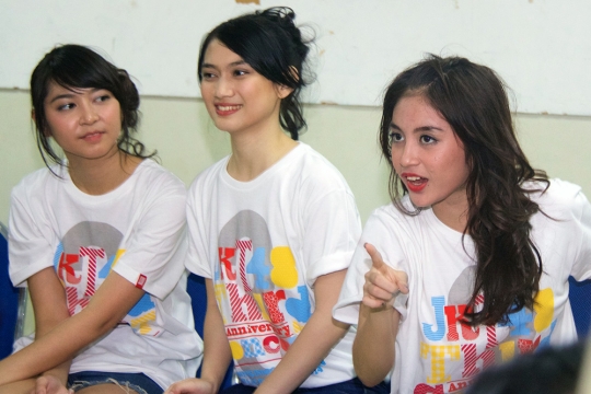 Melihat konser ulang tahun JKT48 ke tiga