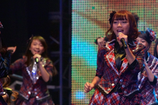 Melihat konser ulang tahun JKT48 ke tiga