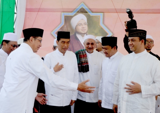 Peringatan Maulid Nabi, Jokowi ceramah di depan ribuan jemaah