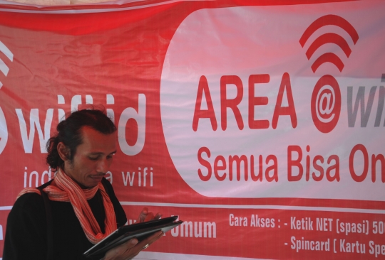 Menengok posko SAR AirAsia yang sediakan Wi-Fi & makanan gratis