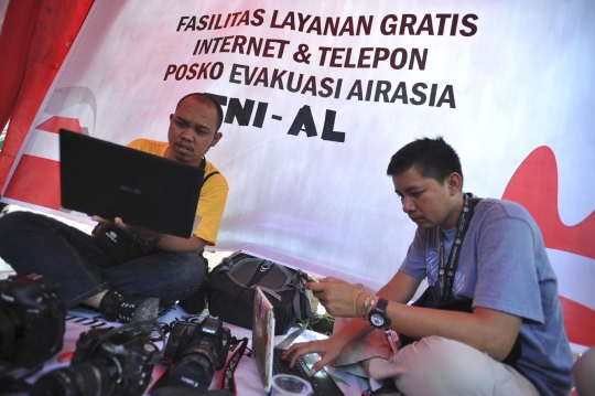 Menengok posko SAR AirAsia yang sediakan Wi-Fi & makanan gratis