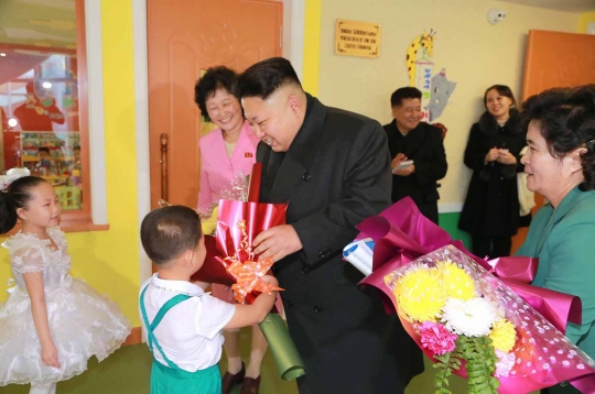 Kepedulian Kim Jong-un tengok anak-anak panti asuhan Pyongyang