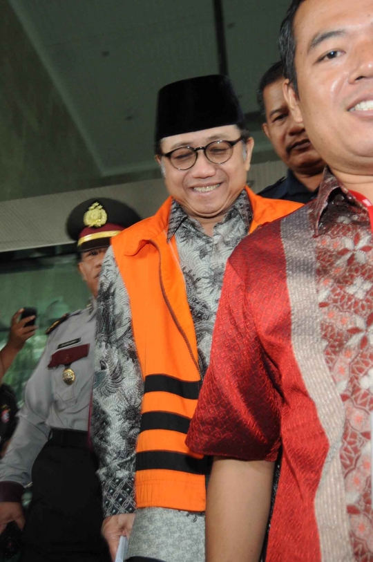 Pemeriksaan perdana eks Sekjen ESDM pasca ditahan KPK