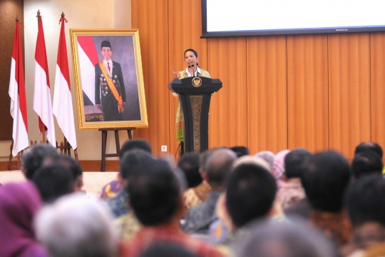 Menteri Rini kumpulkan petinggi BUMN di BPK