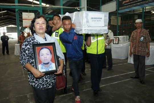 13 Jenazah korban tenggelam Kapal Oryong tiba di Tanah Air