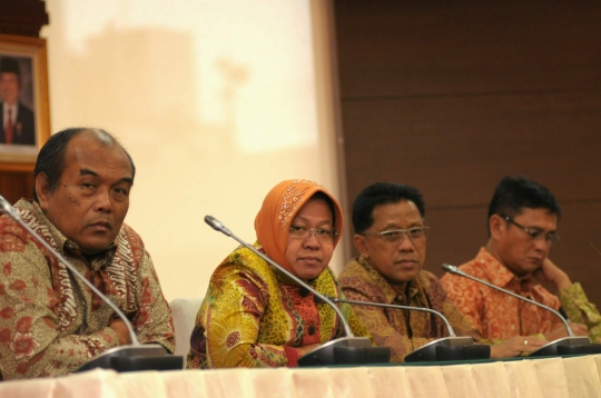 Wali Kota Risma temui OJK urus asuransi korban AirAsia